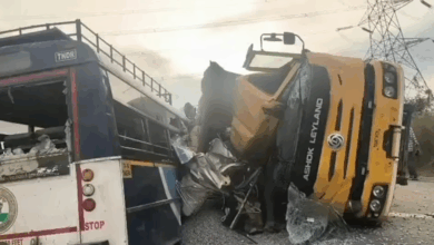 Photo of Bus Accident: ट्रक-बस के बीच टक्कर में 17 लोगों की मौत, दबे यात्री चीखते-पुकारते रहे