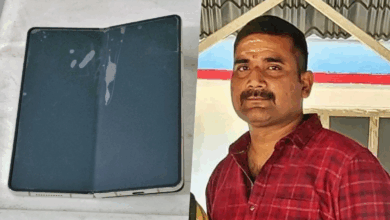 Photo of UP News: वाटरप्रूफ मोबाइल में घुसा पानी; कंपनी भरेगी 1.88 लाख