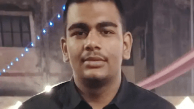 Photo of UP News: परिजनों ने मोबाइल देने से किया मना, फंदे से झूला छात्र…