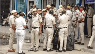 Photo of केस हारने के बाद टूट गया हौंसला, एक ही परिवार के 3 सदस्यों ने लगाई फांसी