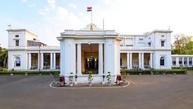 Photo of ‘राजभवन’ से ‘जन भवन’… उत्तर प्रदेश में राज्यपाल के आधिकारिक आवास का बदला नाम