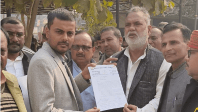 Photo of गोरखपुर सड़कों पर उतरी कांग्रेस… मणिकर्णिका घाट विवाद में सरकार को घेरा