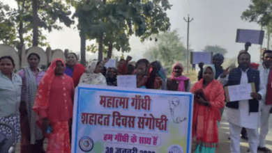 Photo of गांधी शहादत दिवस पर केराकत में गूंजा संदेश… “नफरत नहीं, अहिंसा का रास्ता अपनाएं”
