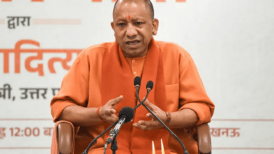 Photo of CM Yogi: UP में होली की 3 दिन की छुट्टी घोषित, योगी सरकार का बड़ा ऐलान