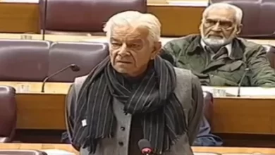 Photo of “अमेरिका ने पाकिस्तान को टॉयलेट पेपर की तरह इस्तेमाल किया” – PAK रक्षा मंत्री का तीखा हमला