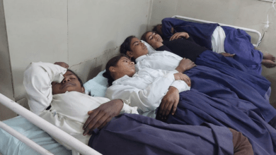 Photo of स्कूल में दवा बांटते ही बिगड़ी छात्रों की तबीयत, 100 से ज्यादा अस्पताल में भर्ती