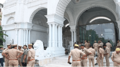 Photo of लखनऊ के सहारा शहर में ED की छापेमारी, रियल एस्टेट प्रोजेक्ट्स के दस्तावेजों की जांच