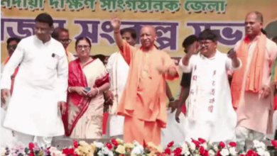 Photo of Bengal में गरजे योगी, बोले- “मां काली की धरती को काबा से नहीं जोड़ सकते”