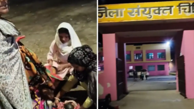 Photo of UP News: शामली जिला अस्पताल में बड़ी लापरवाही, सड़क पर महिला ने दिया बच्चे को जन्म
