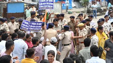 Photo of TRE-4 नोटिफिकेशन की मांग पर सड़क पर उतरे छात्र, पुलिस से झड़प…
