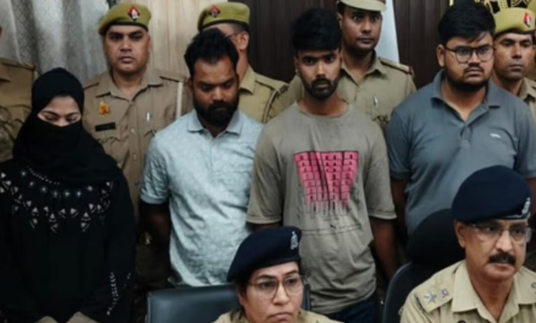 Moradabad dacoity news, girlfriend planned robbery,