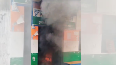 Photo of रिजल्ट से पहले भड़की हिंसा, जामुड़िया में TMC दफ्तर जला… इलाके में तनाव