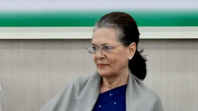 Photo of कांग्रेस में बढ़ी चिंता! Sonia Gandhi अस्पताल में भर्ती, स्वास्थ्य को लेकर बड़ा अपडेट