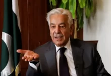 Photo of Pakistan में बढ़ा सियासी विवाद, ख्वाजा आसिफ के बयान पर PoK सरकार नाराज…