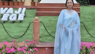 Photo of DU की महिला प्रोफेसर की संदिग्ध हत्या से सनसनी, फ्लैट से मिले संघर्ष के संकेत