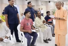 Photo of जनता दरबार में CM Yogi ने सुनीं फरियादें, अधिकारियों को दिए त्वरित कार्रवाई के निर्देश