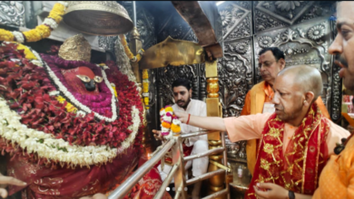 Photo of मां विंध्यवासिनी के दरबार पहुंचे सीएम योगी, पूजा के बाद विंध्य कॉरिडोर का लिया जायजा…