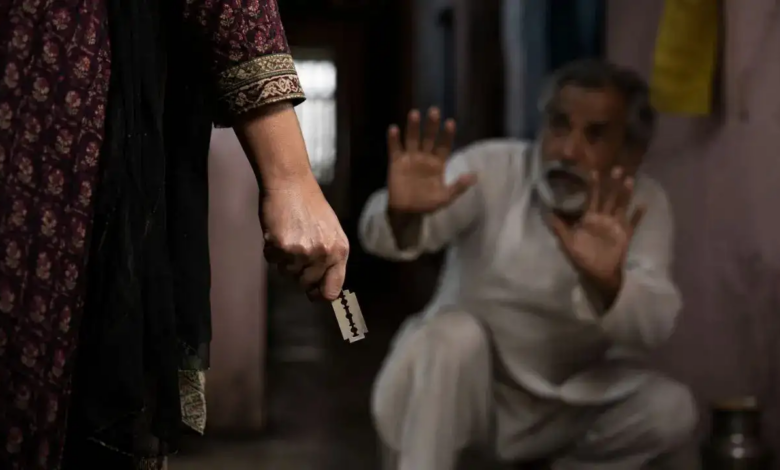 UP crime news bahu severed sasur private part in self defense