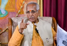 Photo of श्रीराम जन्मभूमि ट्रस्ट की वेबसाइट से गायब हुआ चंपत राय का नाम, बढ़ीं चर्चाएं…