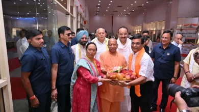 Photo of लखनऊ में सजा 800 किस्मों के आमों का मेला, CM योगी ने किया मैंगो फेस्टिवल का शुभारंभ
