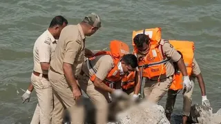 Photo of भूतनाल झील में मां और 5 मासूम बच्चों के शव मिलने से सनसनी, जांच में जुटी पुलिस