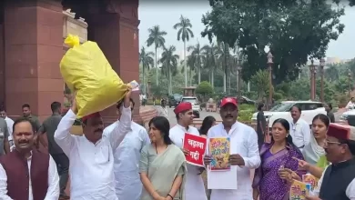 Photo of सपा ने संसद में खोली ‘चंदे की बोरी’, ₹1.57 लाख जुटाने का दावा; मचा सियासी घमासान…