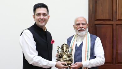 Photo of PM मोदी से राघव चड्ढा की मुलाकात, पंजाब में ‘बिग रोल’ की अटकलें तेज…