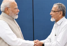 Photo of PM मोदी से मिलते ही निपट गया सहपाठी का मैटर, BJP MLA हटे पीछे