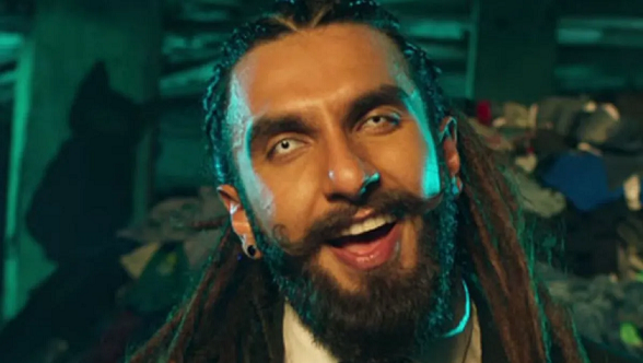 Photo of Pralay के सेट से Ranveer Singh का खूंखार लुक लीक, इंटरनेट पर मचा तहलका