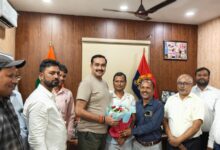 Photo of नवागत एसपी का प्रेस क्लब ने किया अभिनंदन, निष्पक्ष पुलिसिंग में सहयोग का दिया भरोसा
