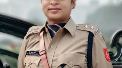 Photo of IPS बुशरा बानो के ट्रांसफर पर छिड़ा सियासी घमासान