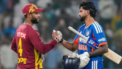 Photo of IND vs WI: शर्मनाक हार के बाद इंदौर पहुंची टीम इंडिया, एयरपोर्ट पर जुटा फैंस का हुजूम