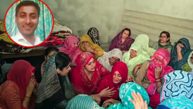Photo of चलती बाइक में जेब के अंदर फटा मोबाइल, एक धमाके ने उजाड़ दिया परिवार