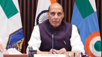 Photo of ‘आत्मनिर्भरता’ को राष्ट्रीय नीति के तौर पर अपनायाःRajnath Singh