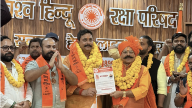 Photo of समाजसेवी आनंद त्रिपाठी को विश्व हिंदू रक्षा परिषद की कमान, संगठन विस्तार पर रहेगा जोर